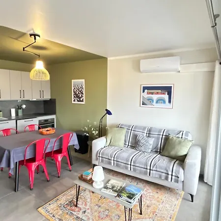 1 Dans Neuf, Terrasse Sud, Meublé Contemporain, Parking Apartment Aix-les-Bains