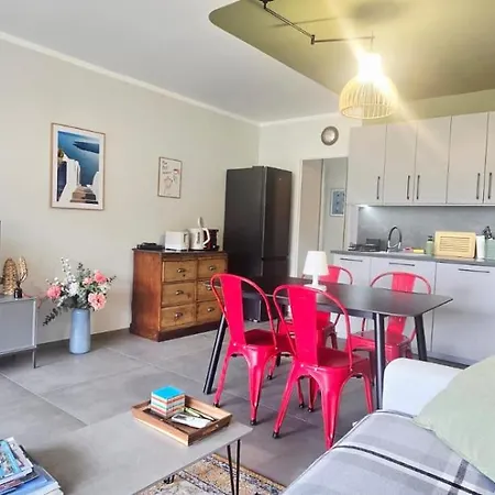 1 Dans Neuf, Terrasse Sud, Meublé Contemporain, Parking Aix-les-Bains