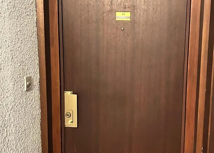 1 Dans Neuf, Terrasse Sud, Meuble Contemporain, Parking 艾克斯莱班